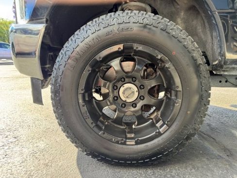 Used 2019 Ford F350 Lariat image 44