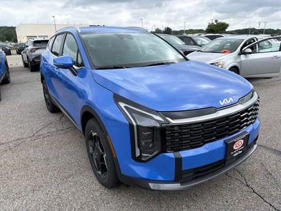 New 2026 Kia Sportage EX
