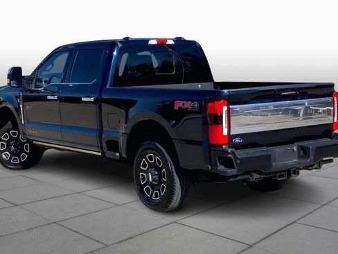 Used 2023 Ford F350 Platinum image 12