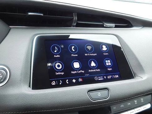 Used 2023 Cadillac XT4 Premium Luxury image 19