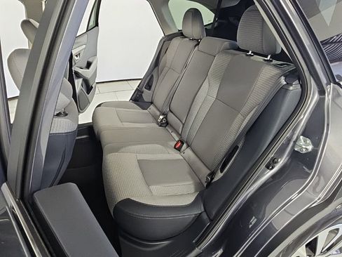 Used 2025 Subaru Outback Premium AWD/4WD image 21