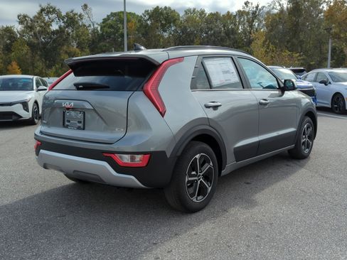 New 2026 Kia Niro EX w/ EX Premium Package image 8