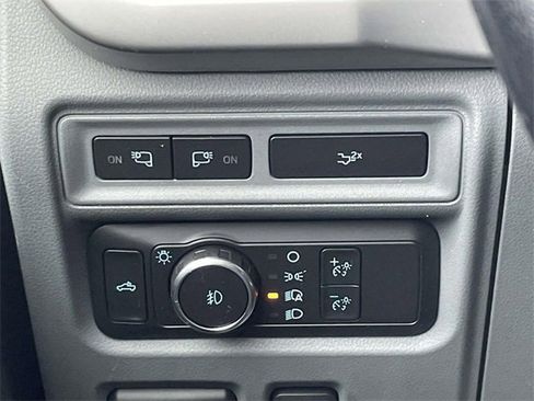 Certified 2022 Ford F150 XLT w/ Equipment Group 302A High image 19