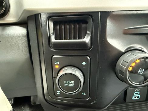 New 2026 Ford F250 XL w/ XL Chrome Package image 39