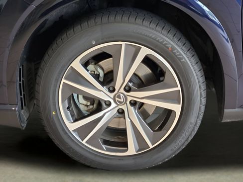 Used 2023 Lexus RX 350 Premium w/ Cold Area Package FWD image 10