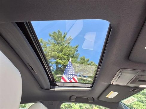 New 2025 Acura Integra A-Spec image 6