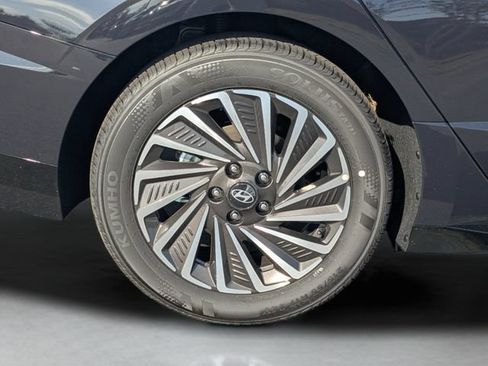 New 2026 Hyundai Sonata SEL FWD image 11