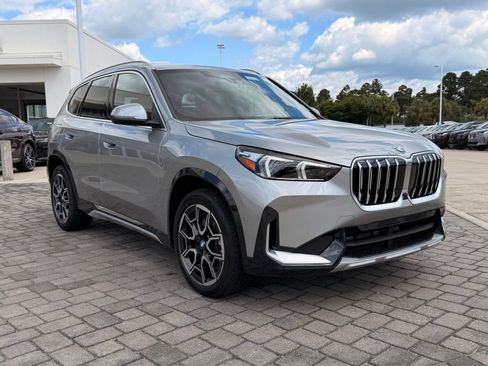 New 2026 BMW X1 xDrive28i w/ Technology Package AWD/4WD image 7