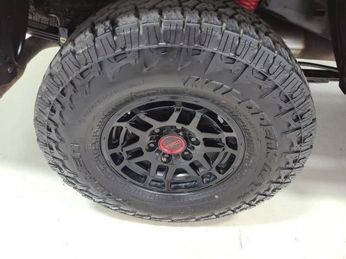 Used 2023 Toyota Tacoma TRD Pro AWD/4WD image 40