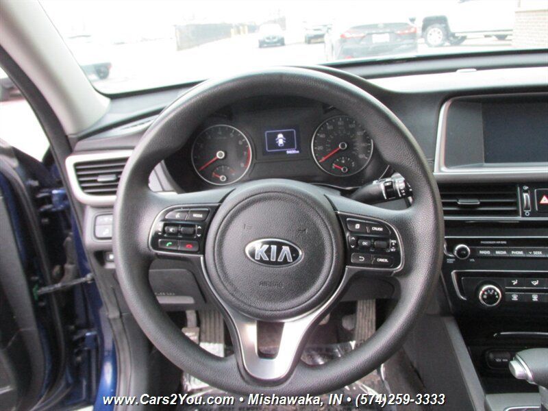 Used 2018 Kia Optima LX FWD image 21