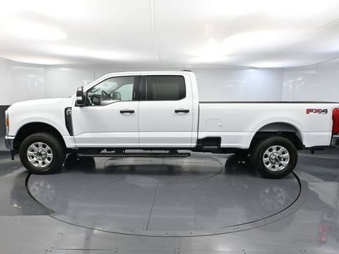 Used 2024 Ford F350 XLT w/ FX4 Off-Road Package AWD/4WD image 10