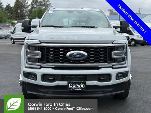 Certified 2026 Ford F450 Platinum AWD/4WD image 6