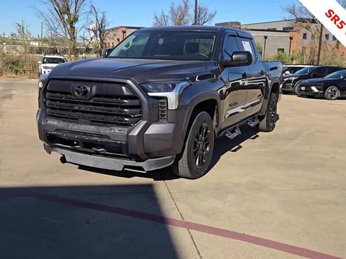 Used 2022 Toyota Tundra SR5 image 2