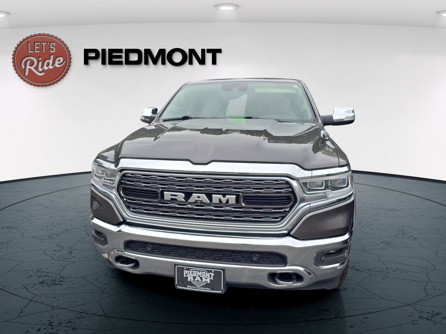 Used 2021 RAM 1500 Limited AWD/4WD image 2