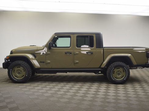 New 2026 Jeep Gladiator Willys AWD/4WD image 14