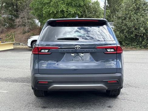 Used 2026 Toyota Grand Highlander AWD image 3