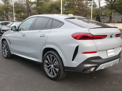 New 2026 BMW X6 xDrive40i w/ Climate Comfort Package image 5