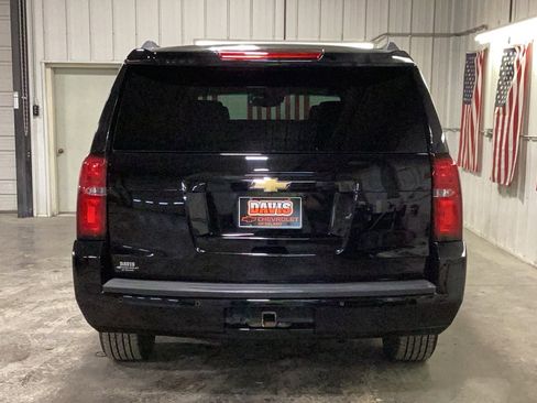 Used 2018 Chevrolet Suburban LT AWD/4WD image 5