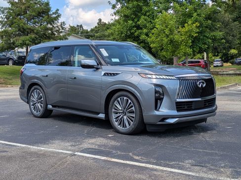 Used 2027 INFINITI QX80 Luxe w/ Cargo Package AWD/4WD image 2