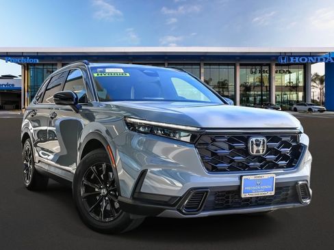 Certified 2025 Honda CR-V Sport image 1