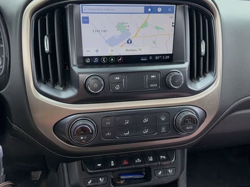 Used 2021 GMC Canyon Denali image 16