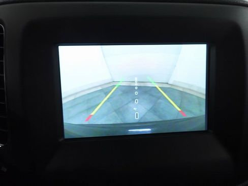 Used 2019 Jeep Compass Latitude image 18