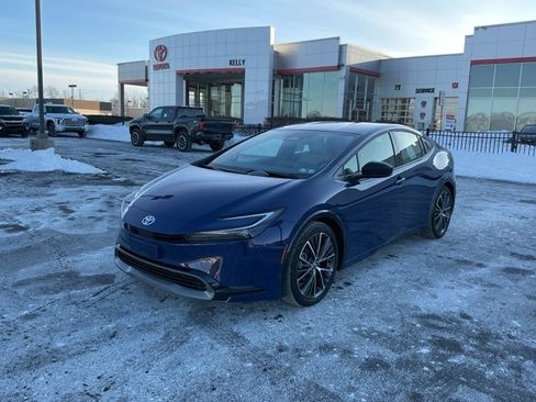 Used 2024 Toyota Prius Limited image 1