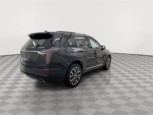 Certified 2025 Cadillac XT6 Sport w/ Platinum Package image 10