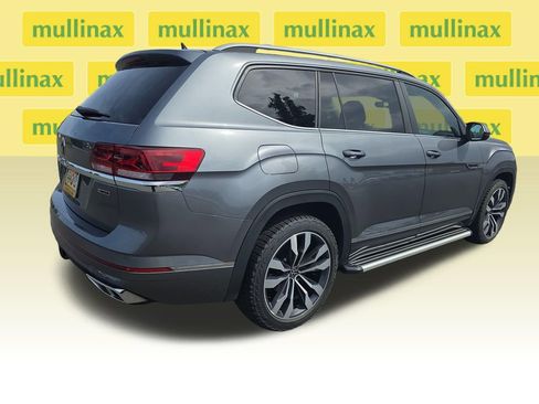 Used 2021 Volkswagen Atlas SEL R-Line AWD/4WD image 3