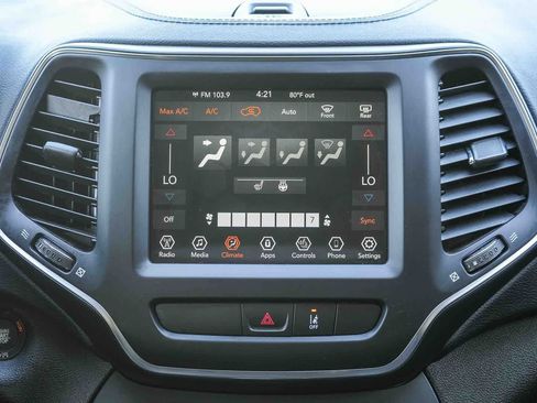 Used 2022 Jeep Cherokee Latitude Lux w/ Sun & Sound Group FWD image 14