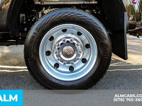 Used 2024 Ford F450 King Ranch w/ FX4 Off-Road Package image 15