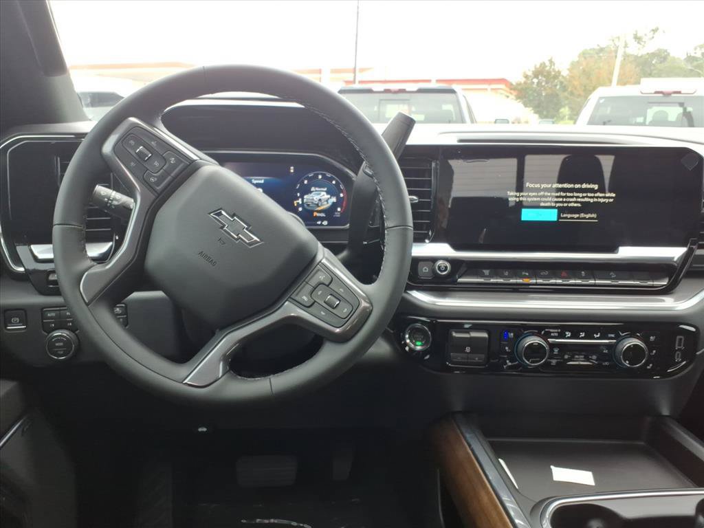 New 2026 Chevrolet Silverado 2500 High Country w/ Midnight Edition AWD/4WD image 13