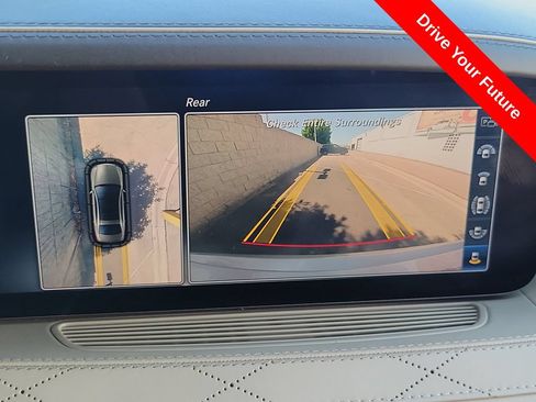 Used 2018 Mercedes-Benz S 560 Sedan image 11