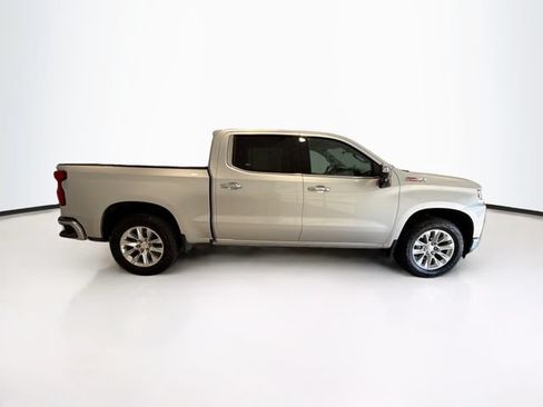 Used 2019 Chevrolet Silverado 1500 LTZ w/ LTZ Premium Package AWD/4WD image 7