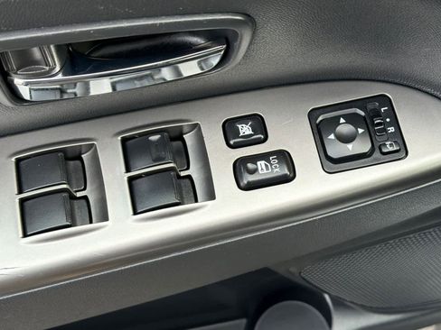 Used 2024 Mitsubishi Outlander Sport SE image 15