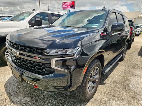 Used 2023 Chevrolet Tahoe Z71 w/ Off-Road Capability Package AWD/4WD image 3