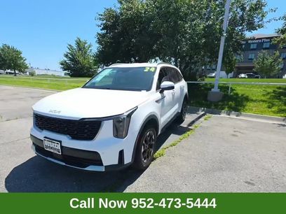 Used 2024 Kia Sorento S