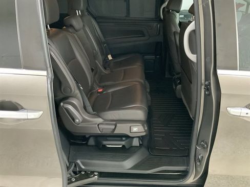 Used 2018 Honda Odyssey EX-L image 35