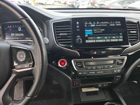 Certified 2019 Honda Passport Touring image 14