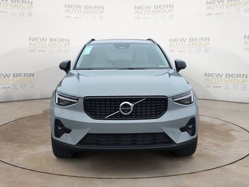 New 2026 Volvo XC40 B5 Ultra w/ Protection Package Premier AWD/4WD image 8