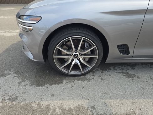Used 2026 Genesis G70 2.5T AWD/4WD image 10
