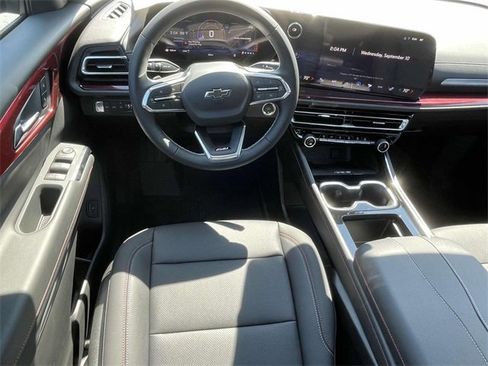 New 2026 Chevrolet Traverse Z71 w/ Driver Confidence Package image 12