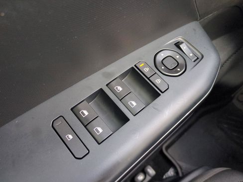 New 2026 Kia K4 LXS image 18