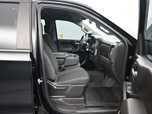 Used 2021 Chevrolet Silverado 1500 Custom Trail Boss AWD/4WD image 40