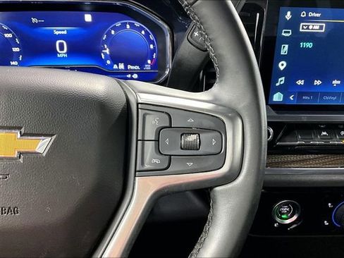 Used 2023 Chevrolet Silverado 1500 LT AWD/4WD image 13