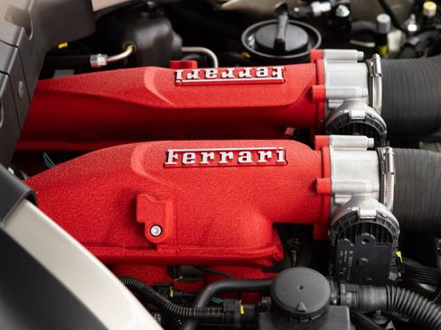 Certified 2024 Ferrari Roma Spider image 97