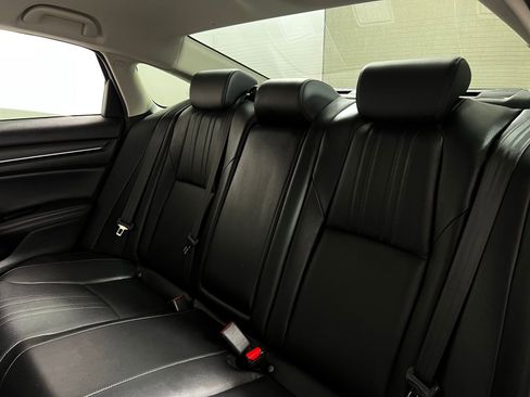 Used 2022 Honda Accord Sport Special Edition image 23
