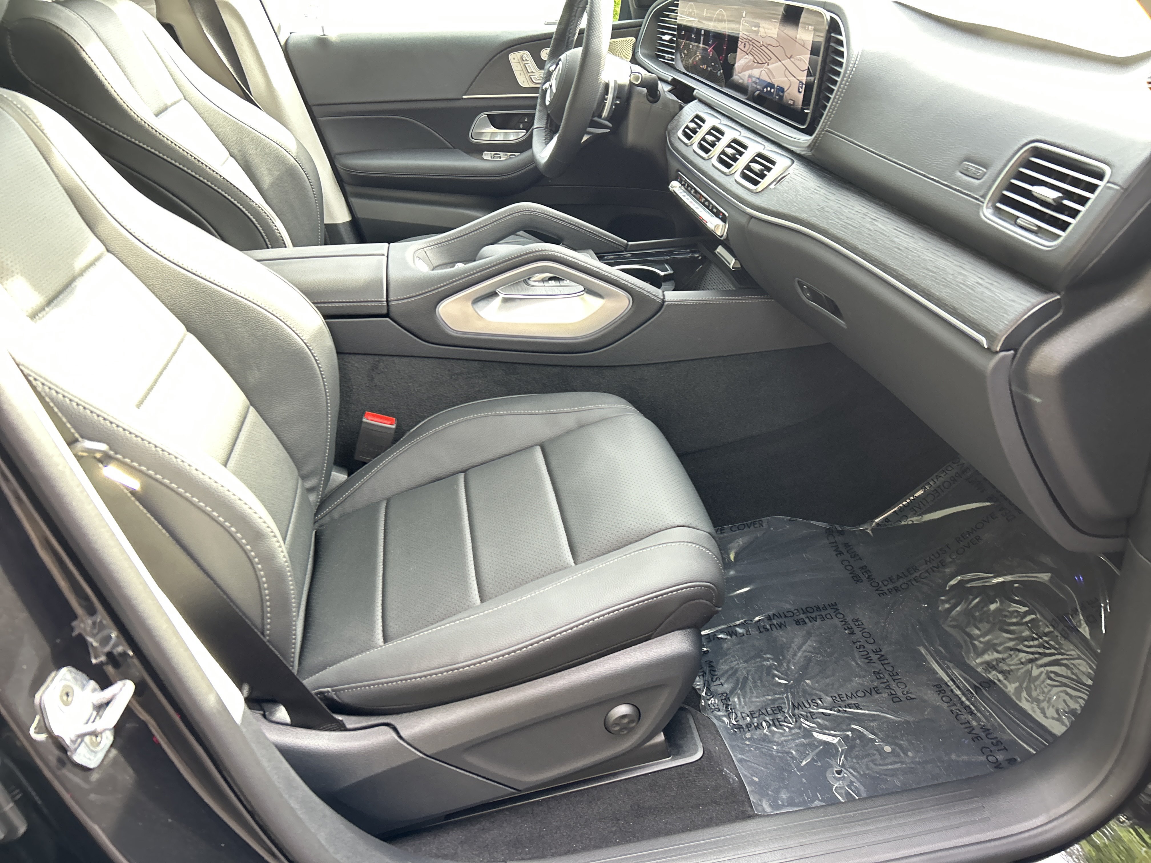 New 2026 Mercedes-Benz GLS 450 4MATIC image 47