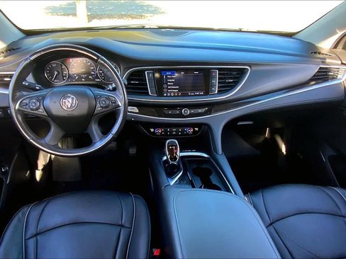 Used 2021 Buick Enclave Avenir image 32