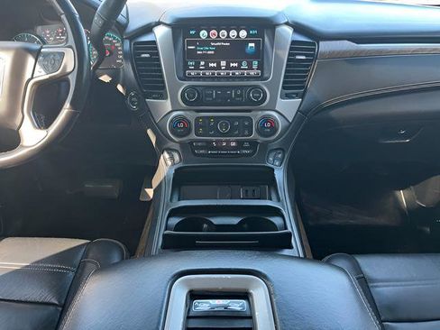 Used 2020 GMC Yukon Denali w/ Denali Ultimate Package AWD/4WD image 24